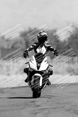 media/Nov-06-2023-Moto Forza (Mon) [[ce023d0744]]/4-Beginner Group/Session 3 (Track Exit)/